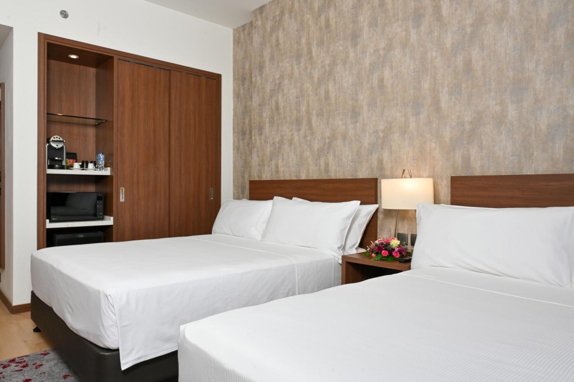 Comfort Hotel Riyadh Olaya Exterior foto