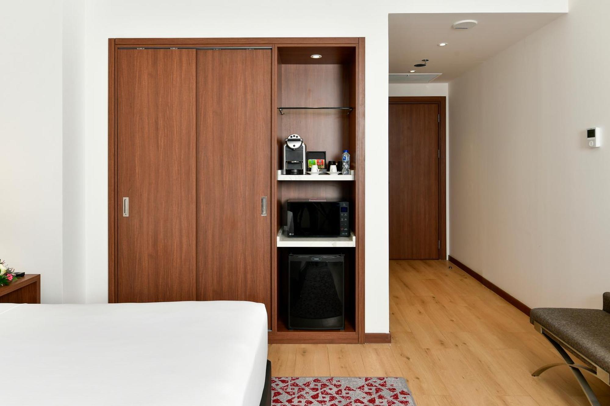 Comfort Hotel Riyadh Olaya Exterior foto